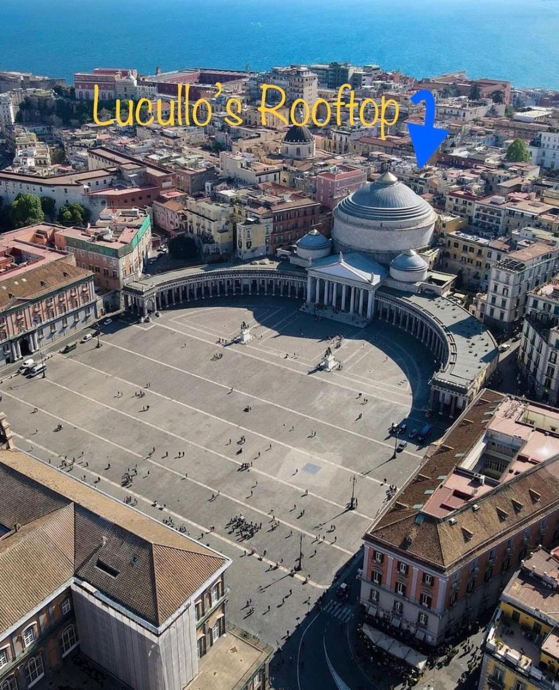 Lucullo'S Rooftop Nápoly Kültér fotó